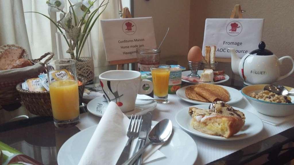 Brit Hotel Aux Sacres Reims, Centre Historique Удобства снимка