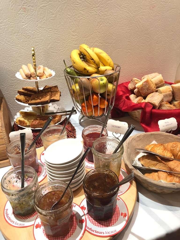 Brit Hotel Aux Sacres Reims, Centre Historique Ресторант снимка